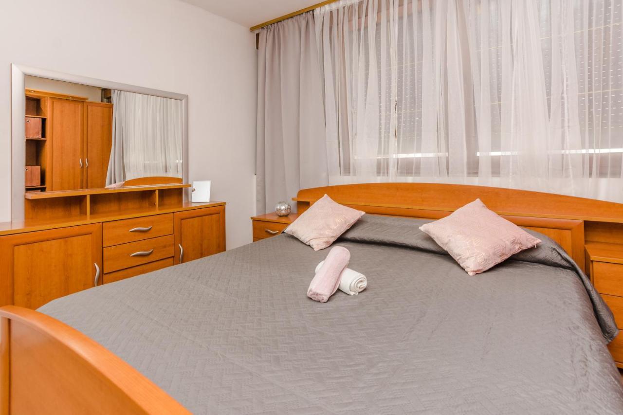 Appartement Naomi à Zadar Extérieur photo