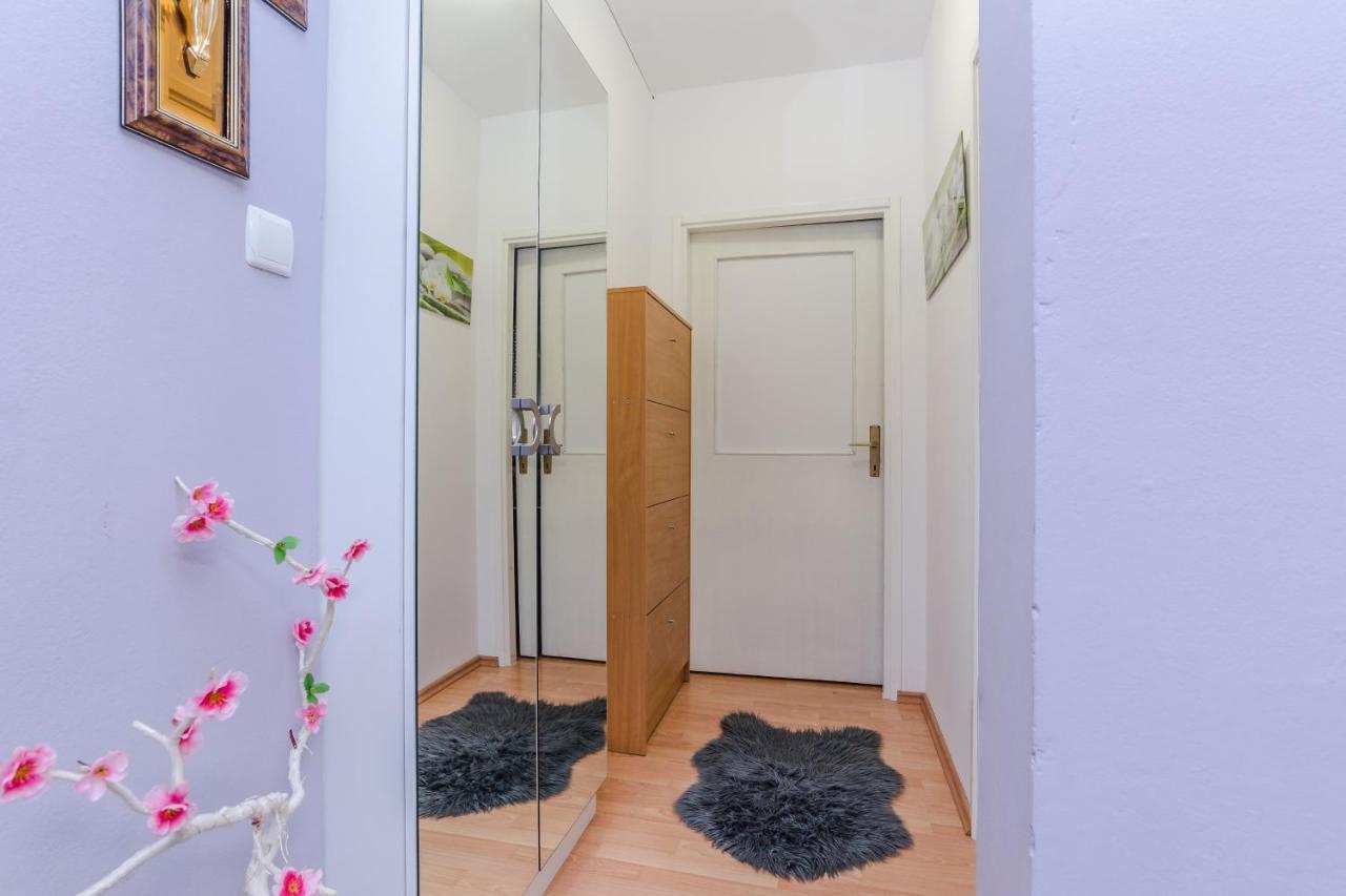 Appartement Naomi à Zadar Extérieur photo
