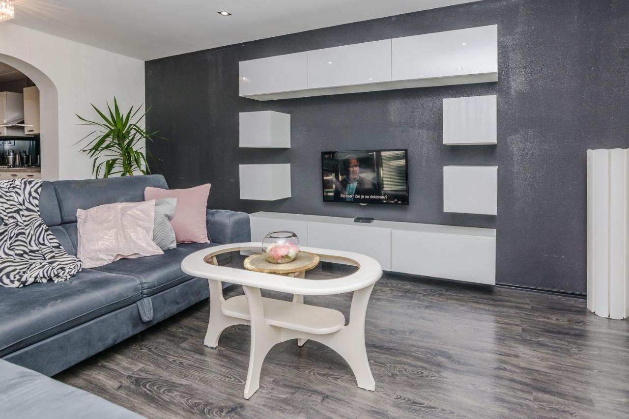 Appartement Naomi à Zadar Extérieur photo