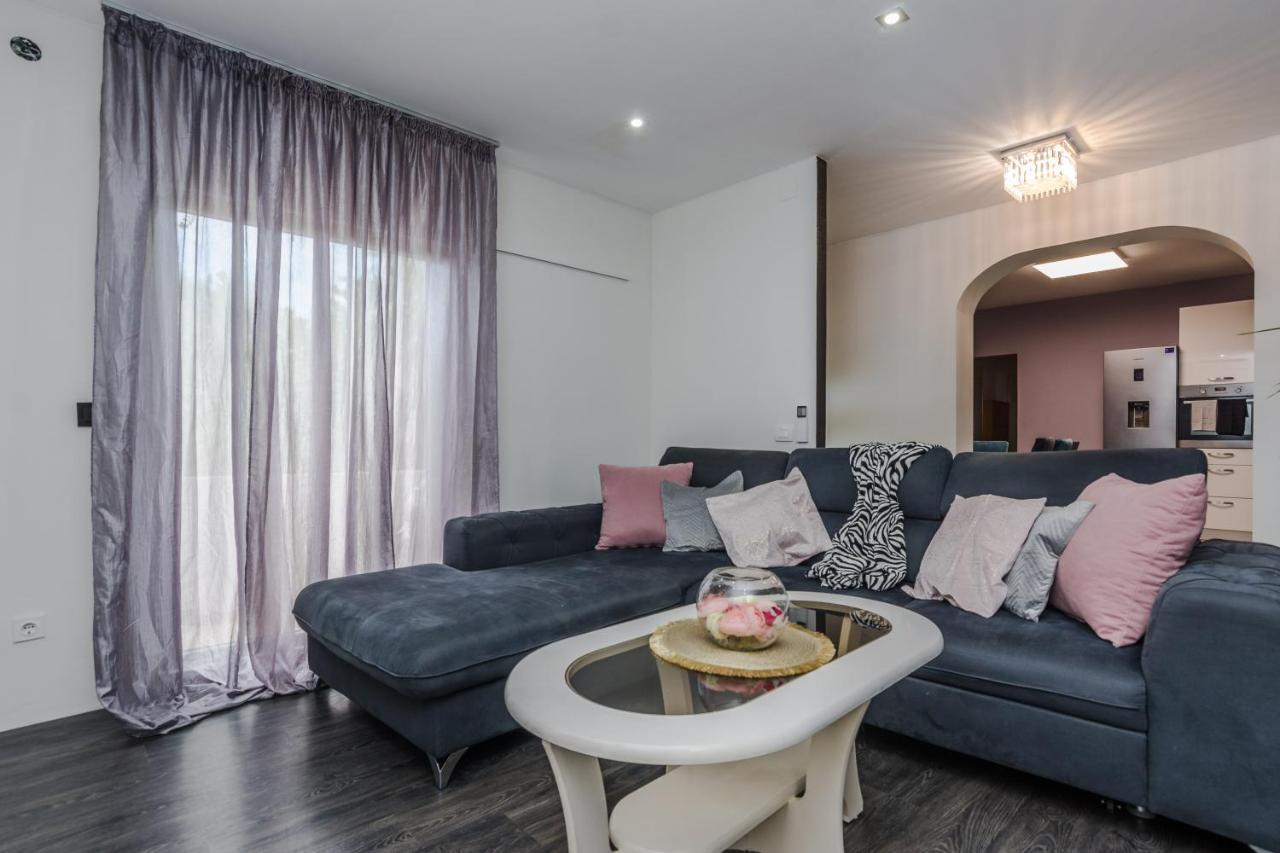 Appartement Naomi à Zadar Extérieur photo
